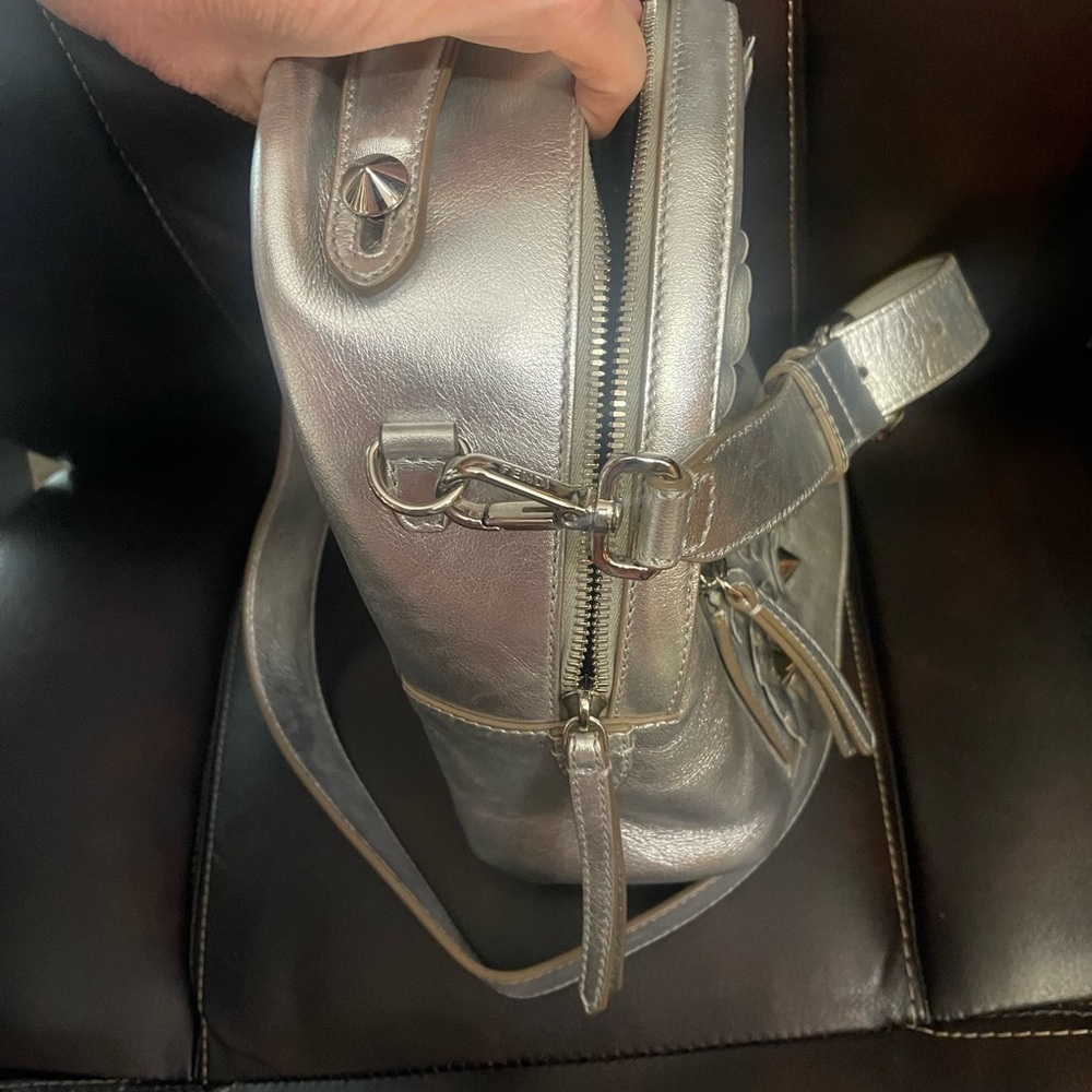 Fendi Silver Floral Studded Crossbody Bag - Picture 7 of 11